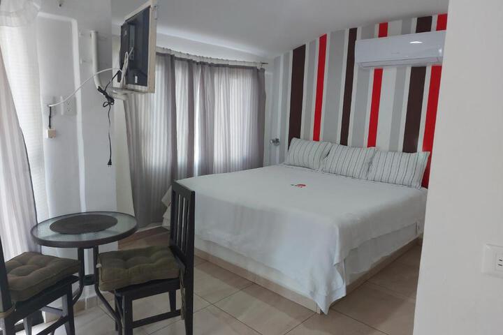 Image of EL ANCLA