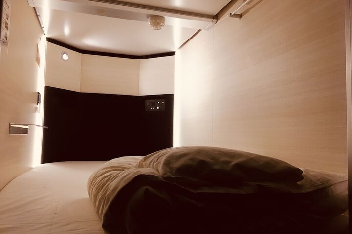 Room 10 of 45