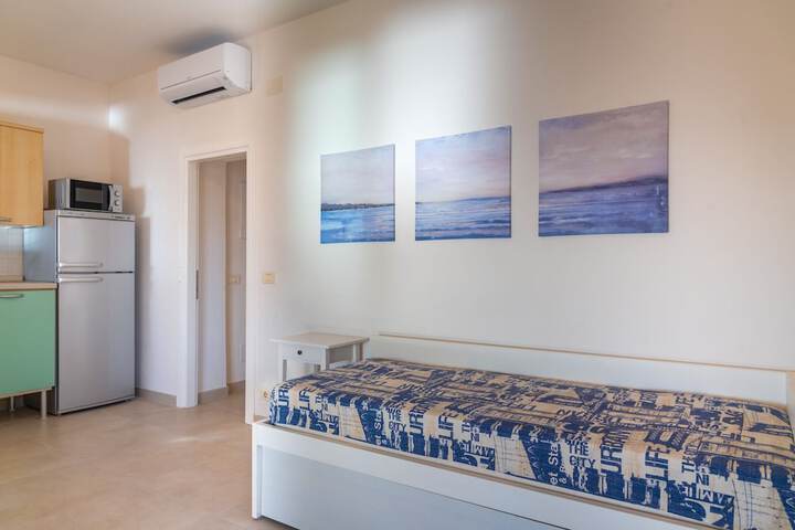 Room 14 of 29