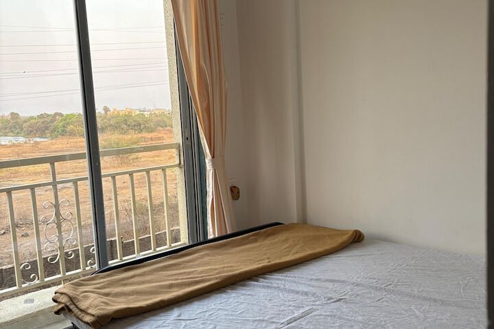 Room 5 of 31