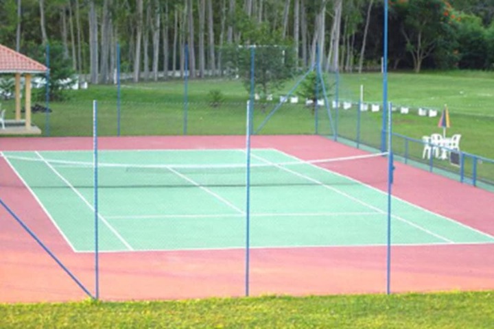 Tennis court