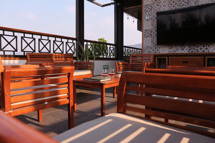 Terrace/Patio 34 of 39
