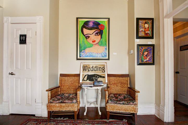 Entrance & Lobby