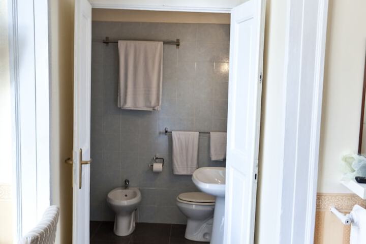 Room 25 of 45