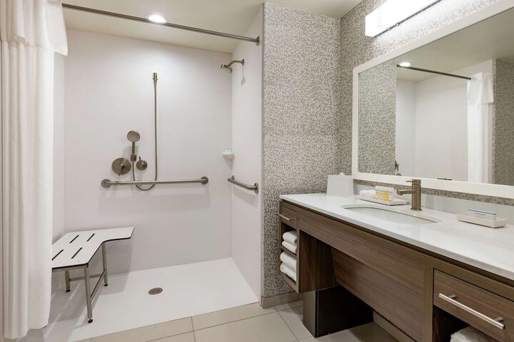 Bathroom shower