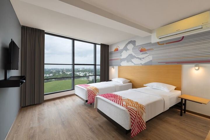 Room 41 of 61