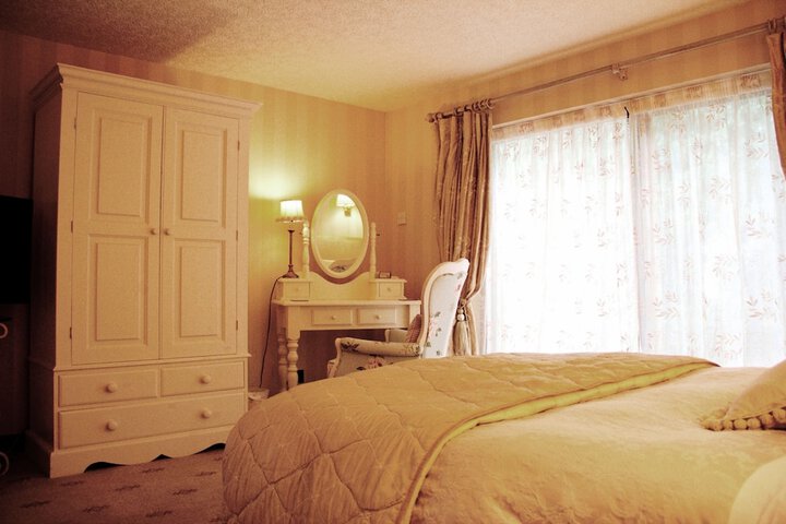 Room 3 of 39