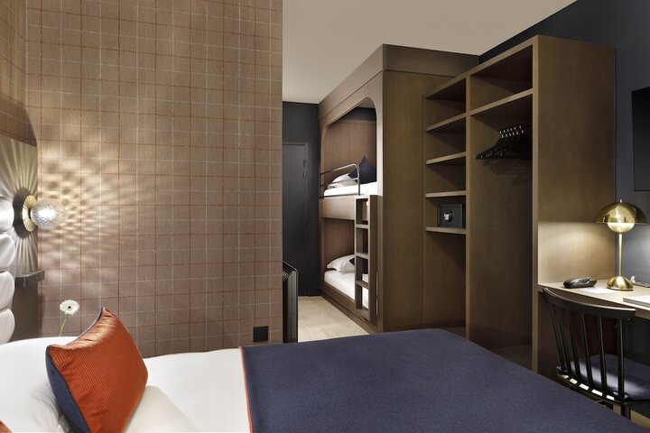 Room 13 of 59