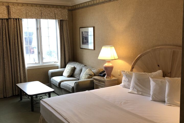 Room 31 of 37