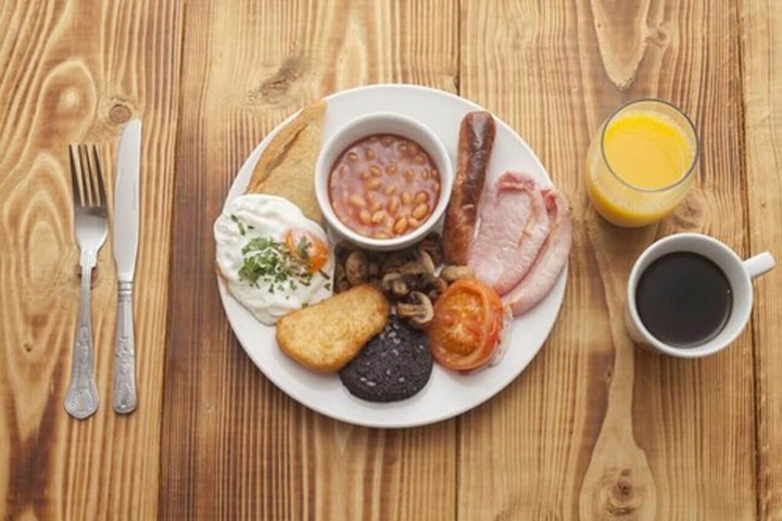 Breakfast meal