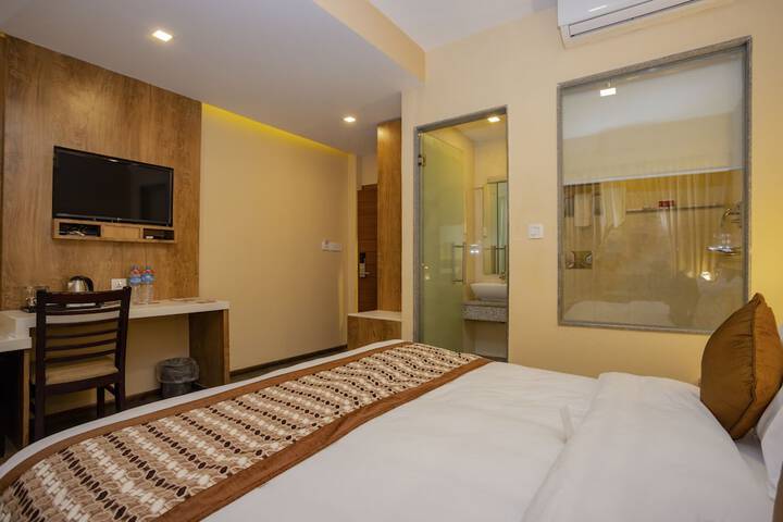 Room 18 of 36