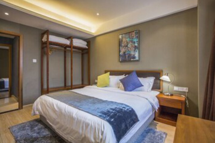 Room 50 of 70