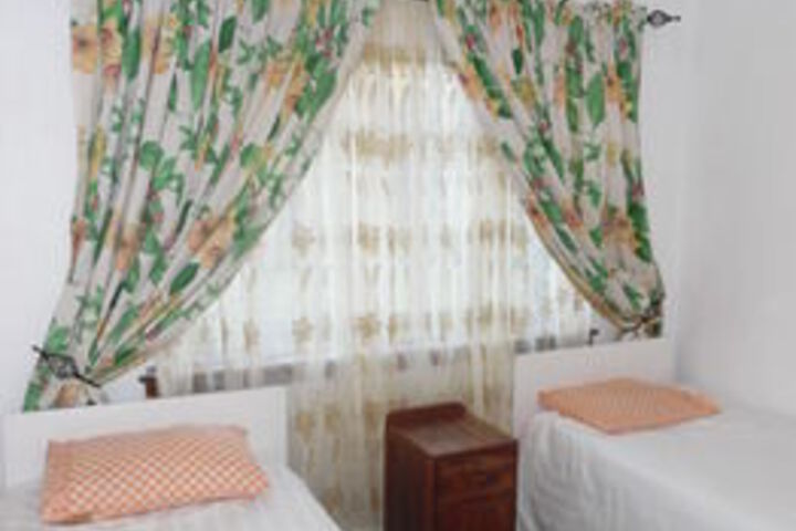 Room 17 of 41