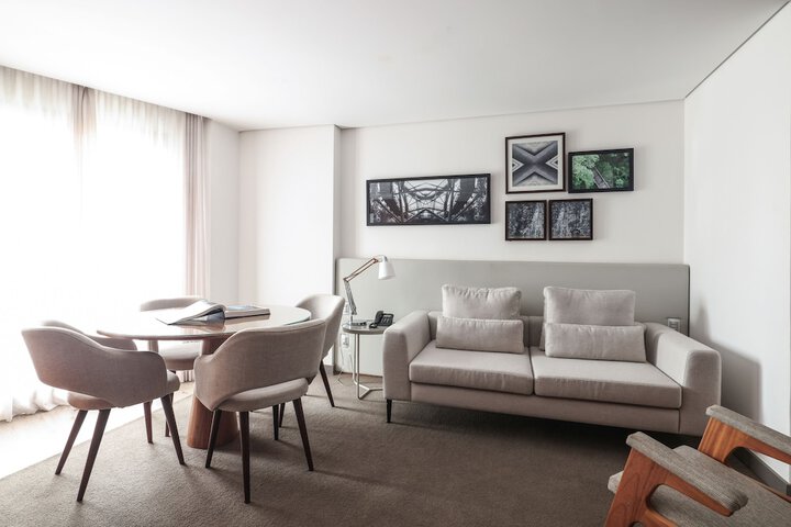 Room 11 of 53