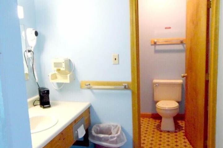 Room 29 of 45