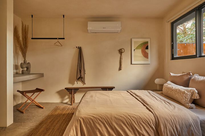 Room 4 of 57