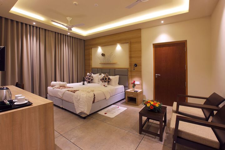 Room 7 of 36