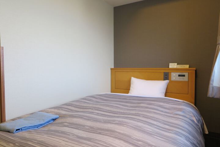 Room 7 of 47