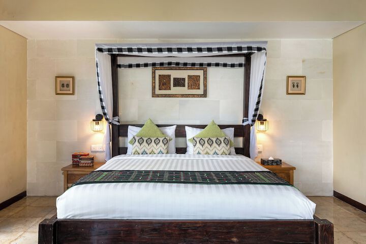 Room 29 of 178