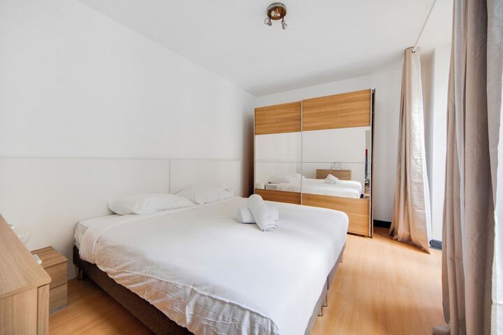 Room 6 of 41