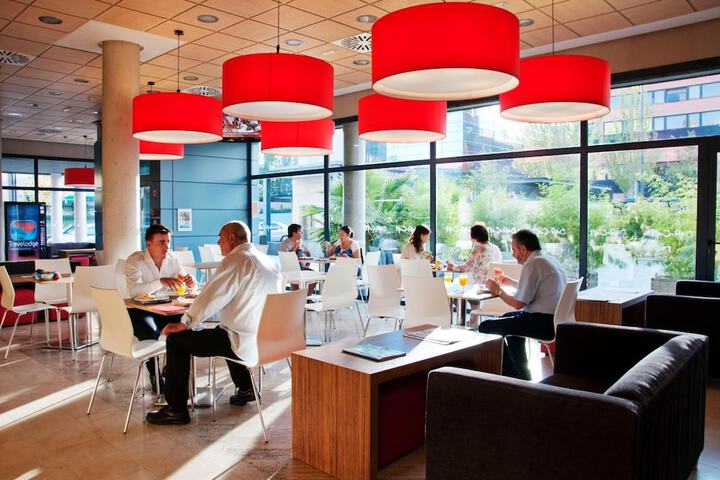 Dining Photos