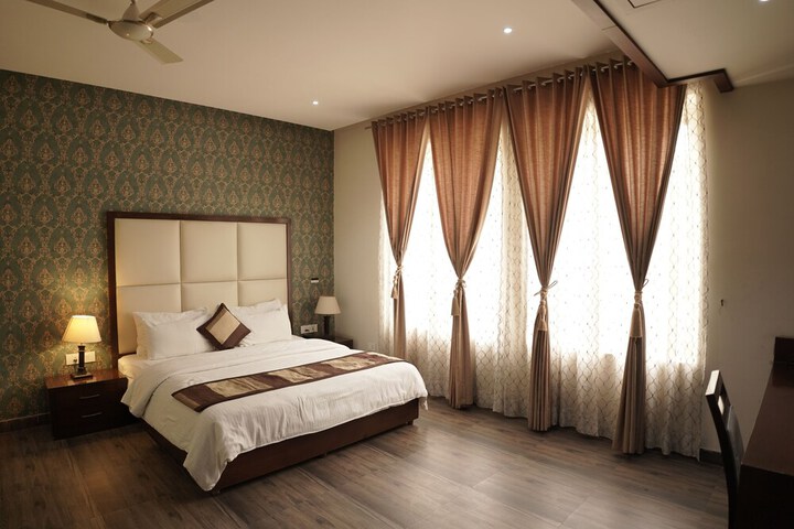 Room 7 of 41