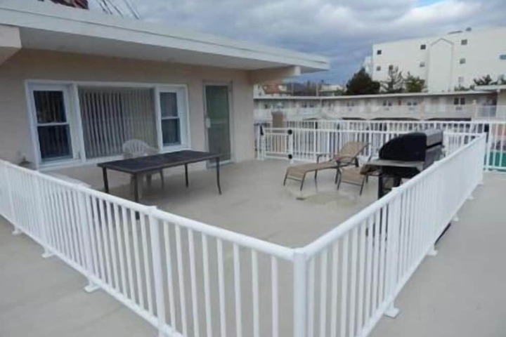 Property Grounds 40 of 43