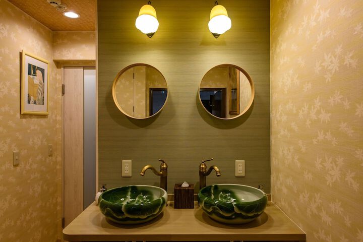Room 21 of 22