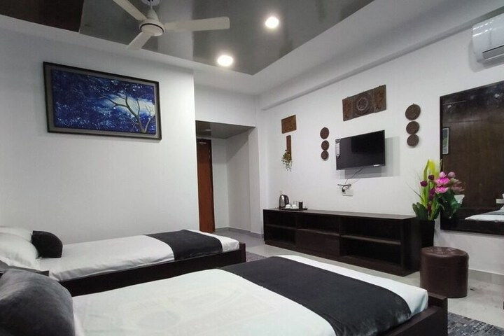 Room 7 of 57