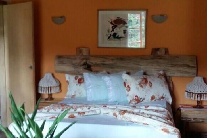 Room 4 of 30