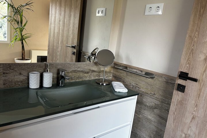 Room 54 of 108