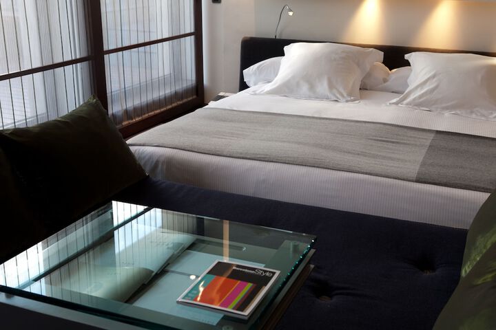 Room 7 of 61