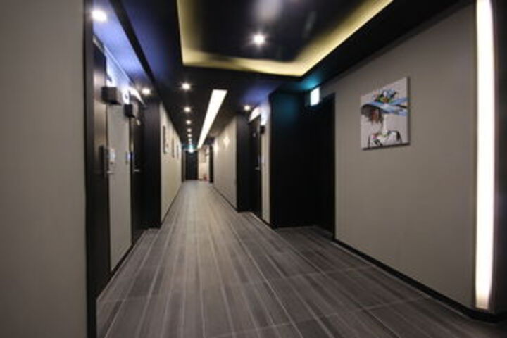 Ballroom/Hall 22 of 28