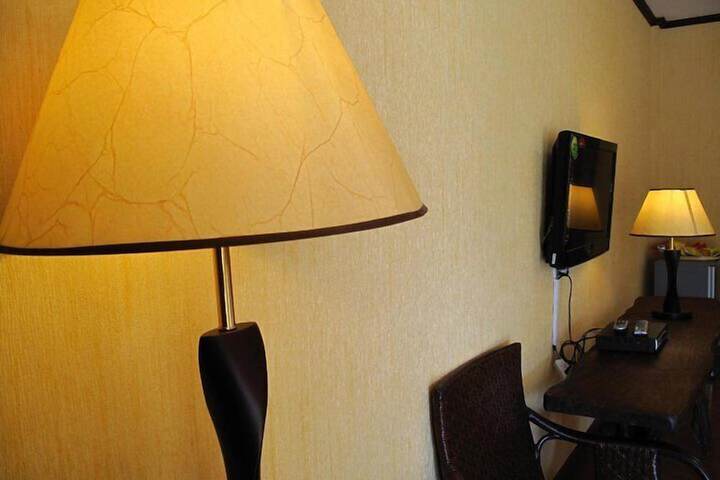 Room 13 of 39