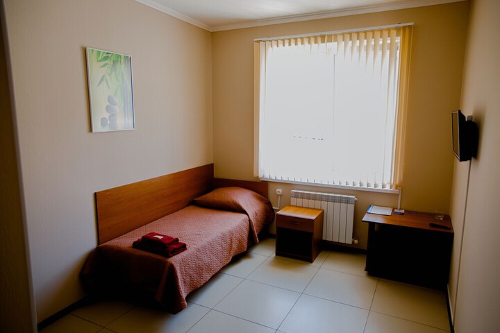 Room 6 of 36