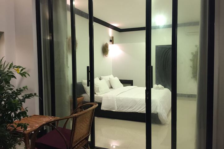 Room 3 of 36