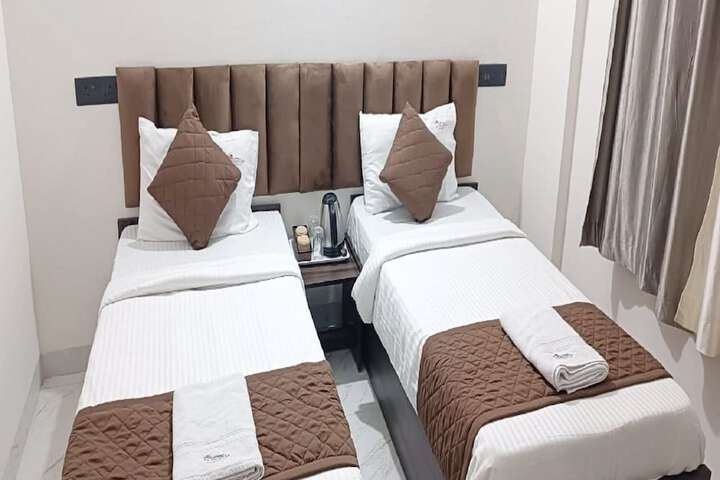 Room 16 of 26