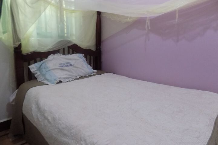 Room 5 of 24