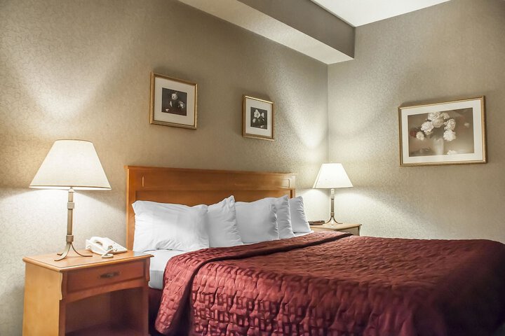 Room 18 of 36