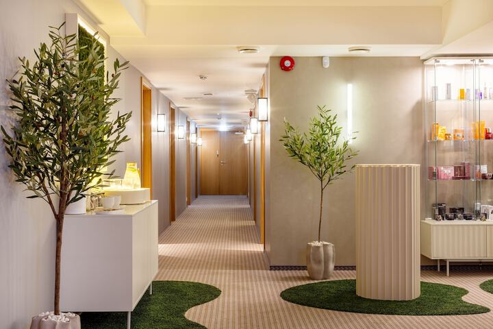 Hotel Interior 57 of 90