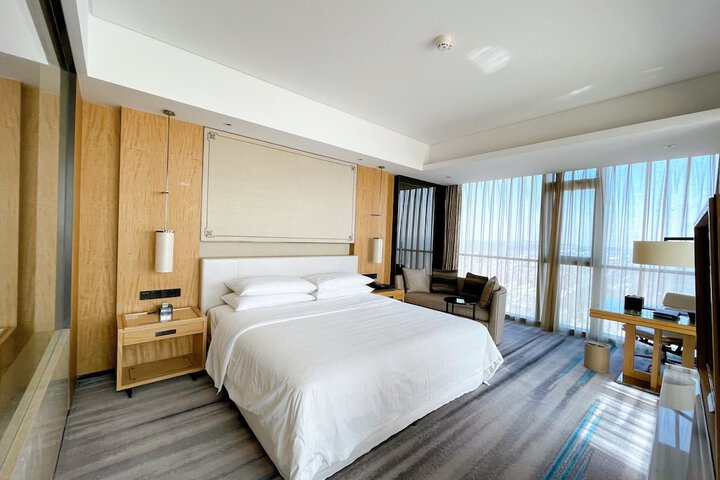 Room 21 of 49