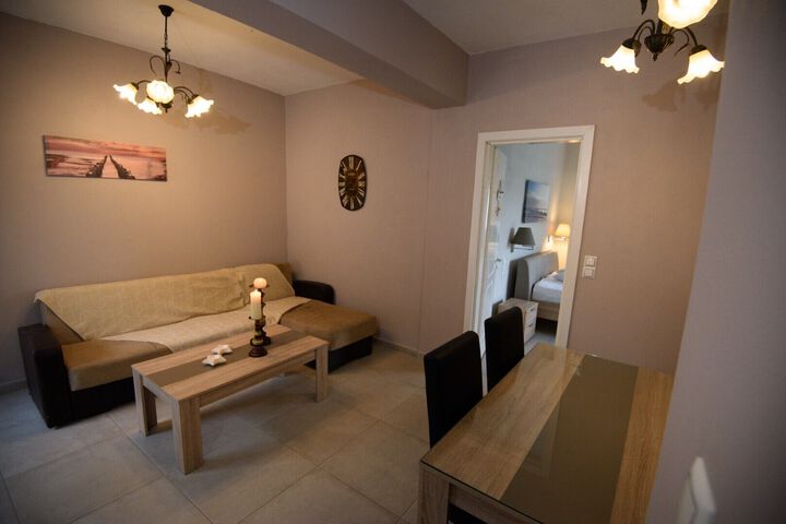 Room 26 of 61
