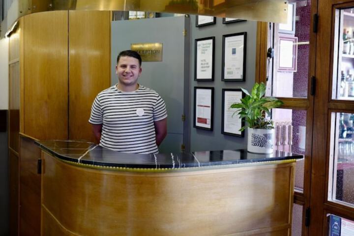 Guest Lobby
