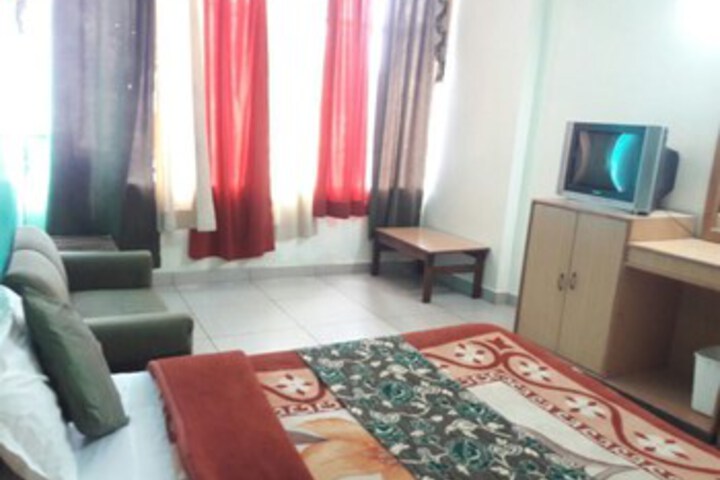 Room 25 of 35