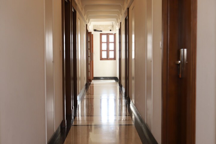 Ballroom/Hall 113 of 171