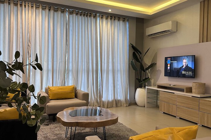 Room 30 of 85