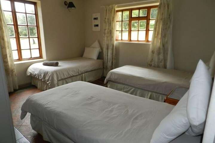 Room 4 of 53