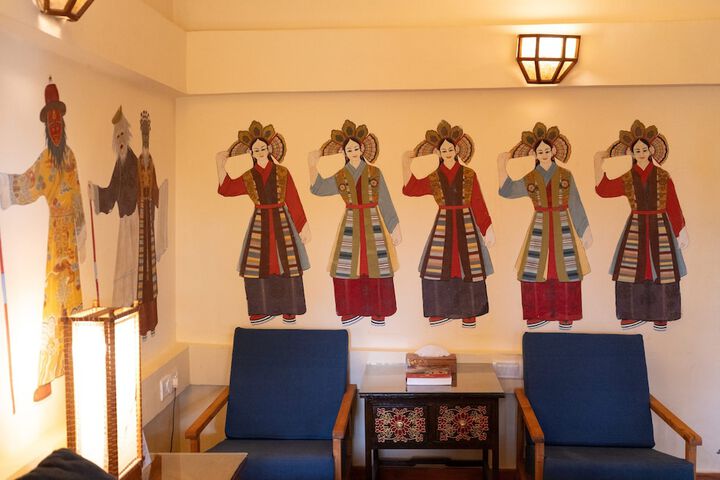 Room 5 of 26