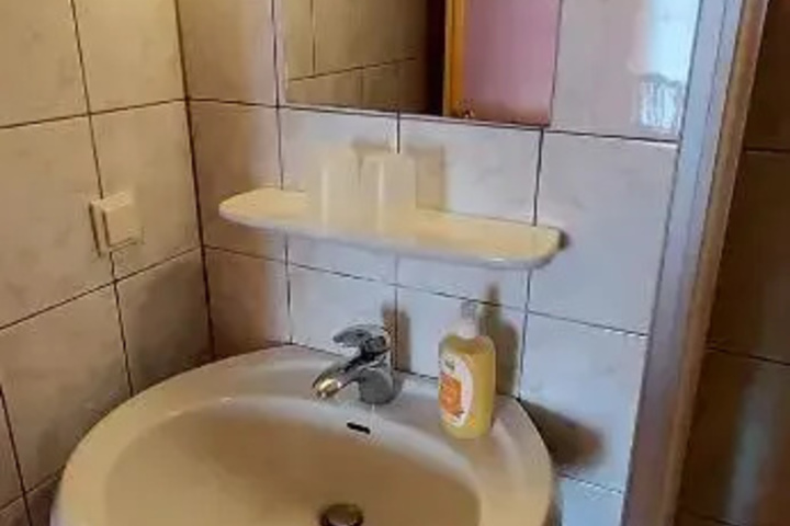 Room 3 of 3
