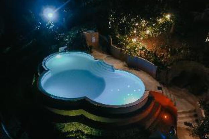 Pool 26 of 29